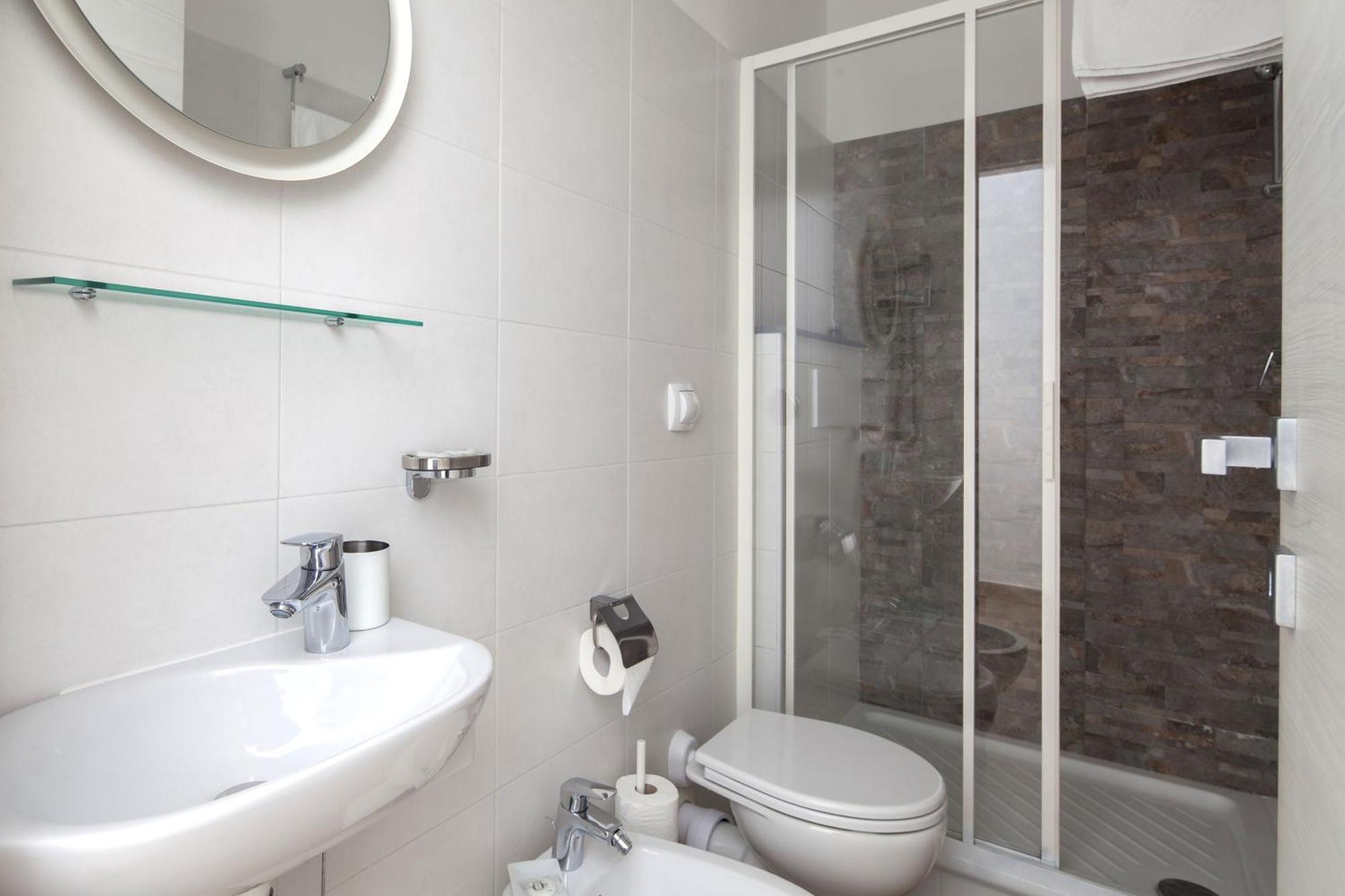 Cinque Terre Charme Rooms 斯培西亚 外观 照片